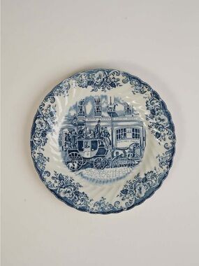 Blue Transferware Decorative Dinner Plate For Wall- Classic Floral Coach Scene